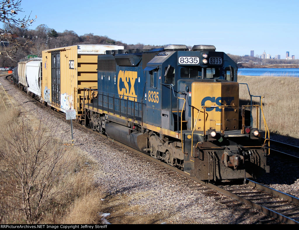 CSXT 8335